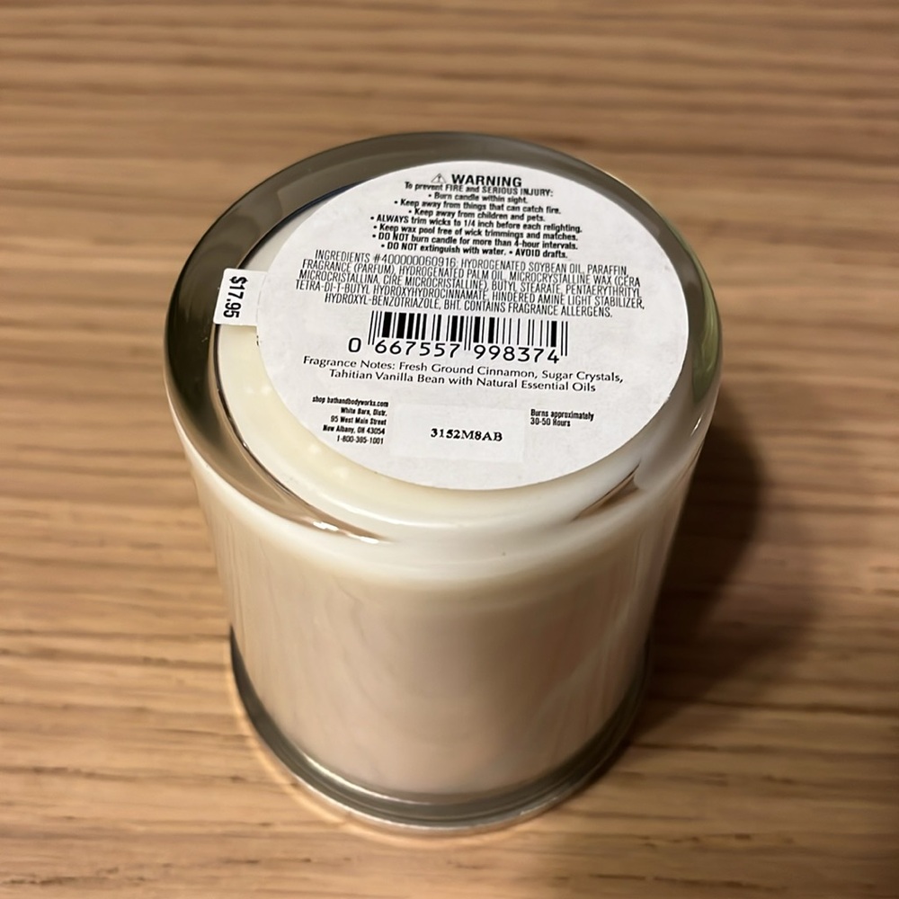 Bath & Body Works Single Wick Candle. Cinnamon Spiced Vanilla. - Picture 3 of 3